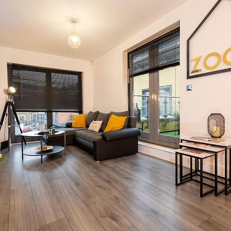 Luxe Place - Netflix & Workspace For 6 Birmingham Extérieur photo