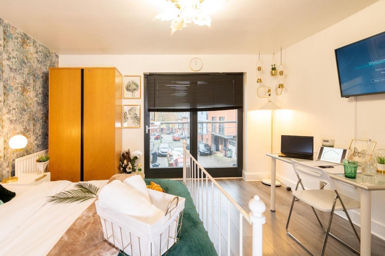 Luxe Place - Netflix & Workspace For 6 Birmingham Extérieur photo