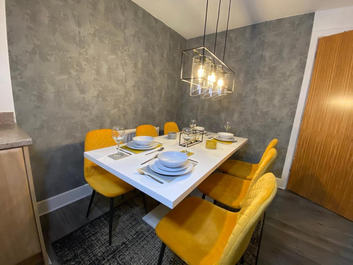 Luxe Place - Netflix & Workspace For 6 Birmingham Extérieur photo